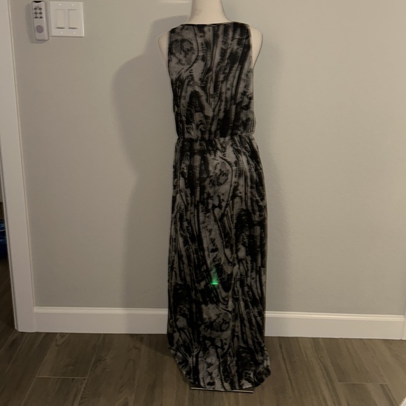 Pattern dress - Picture 4 of 4